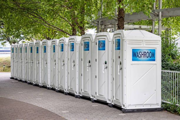 Best Portable restroom trailer rental  in Ashland, KY